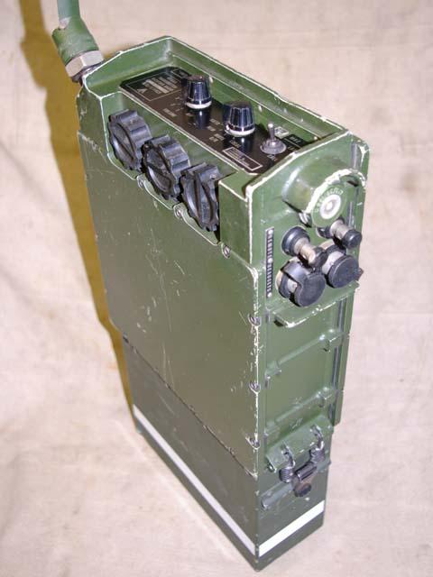 Clansman UK RT-344 / PRC-344 UHF/AM Ground To Air Man-Pack Transceiver