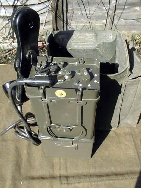 CRT/CPRC-26 Receiver/Transmitter